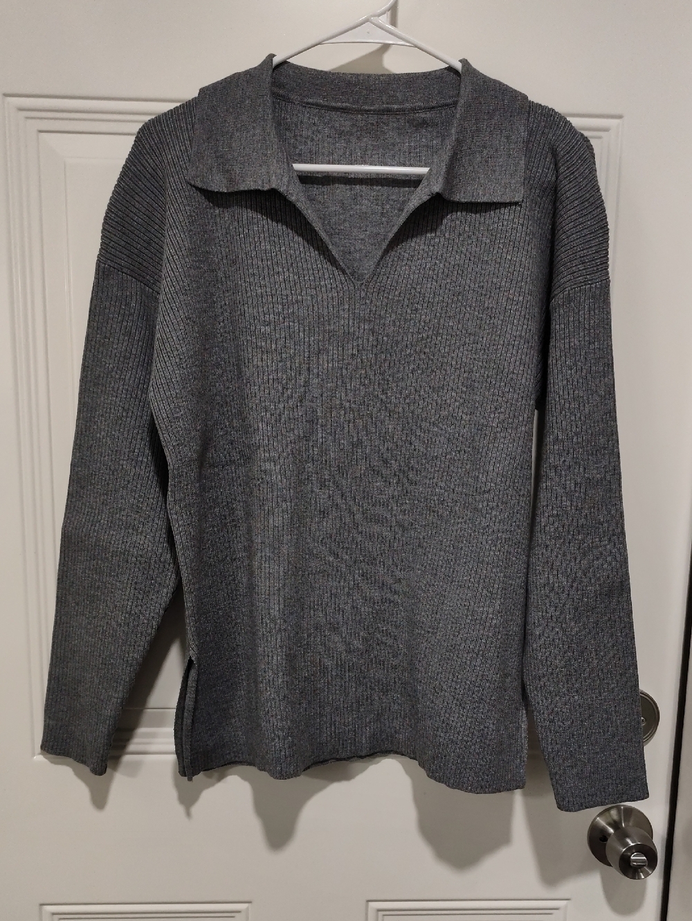 Women's  2 Pieces Gray V-Neck Outfit